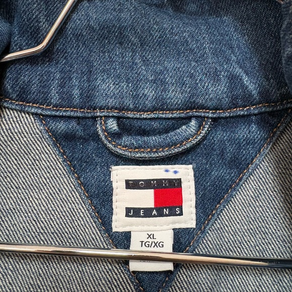 NWOT Tommy Hilfiger Tommy Jeans Claire Cropped Denim Jacket Size XL - Picture 5 of 13